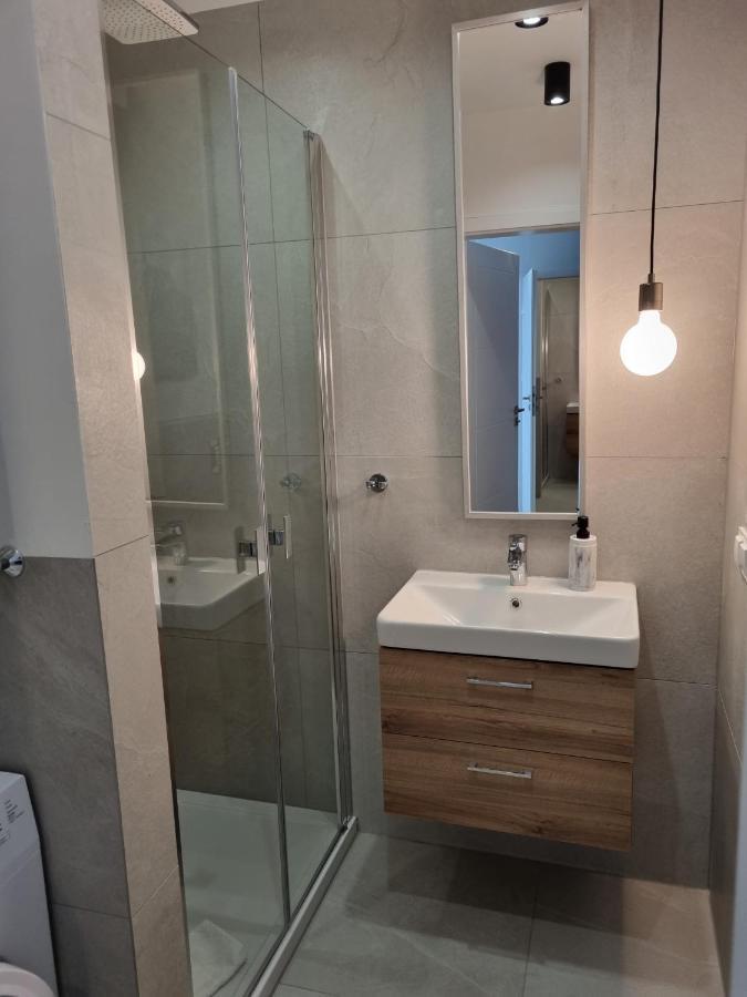 Jbhotels Apartament Comfort Hanza Tower Szczecin Exterior foto